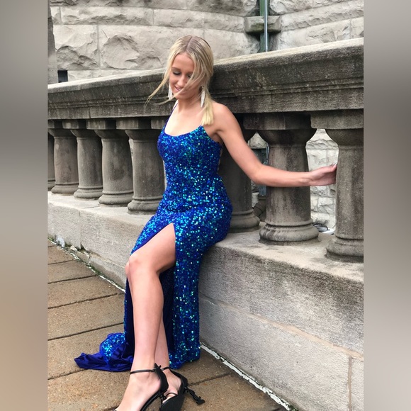 Full length sequence special event dress - Picture 3 of 3